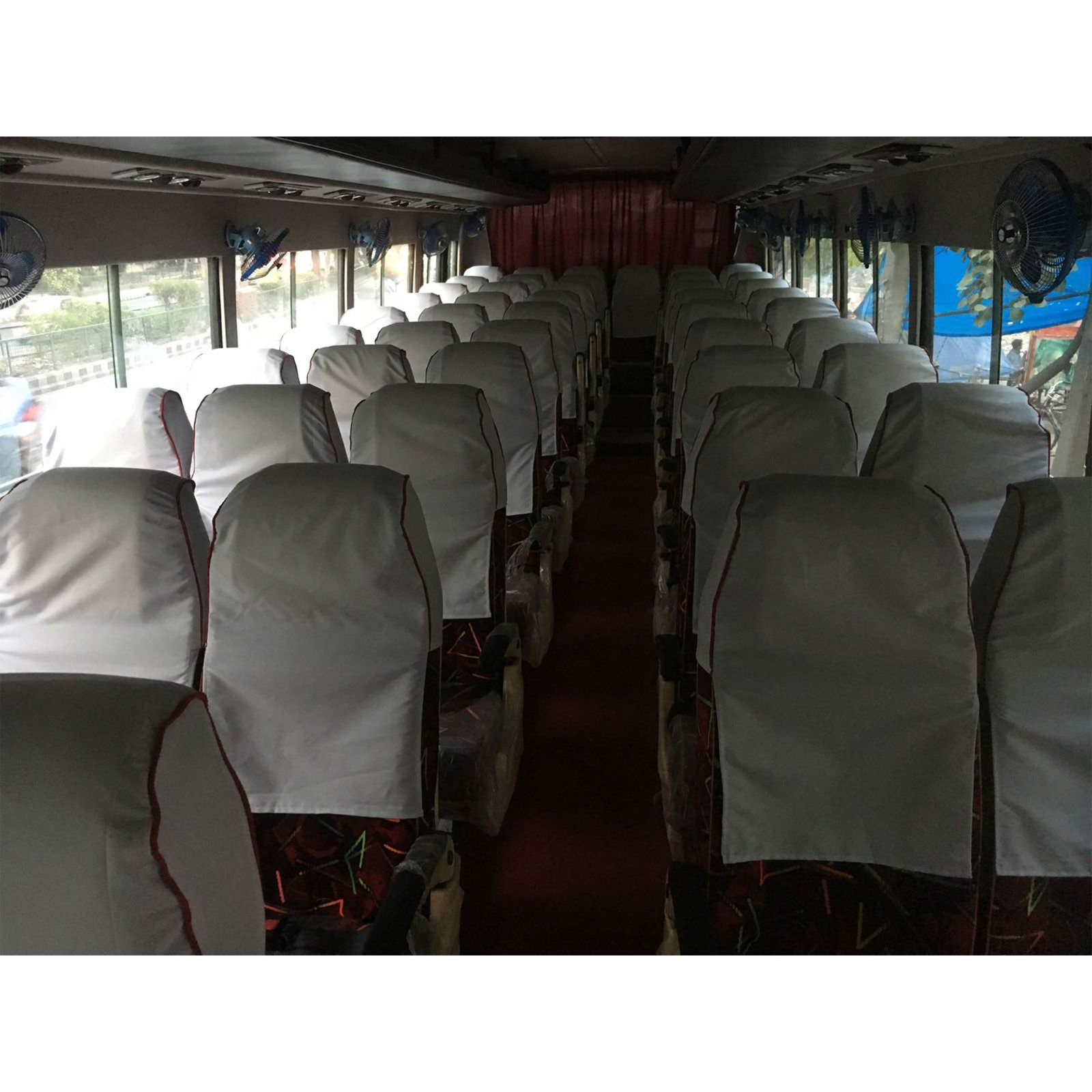 51-seater-deluxe-bus/6.jpg